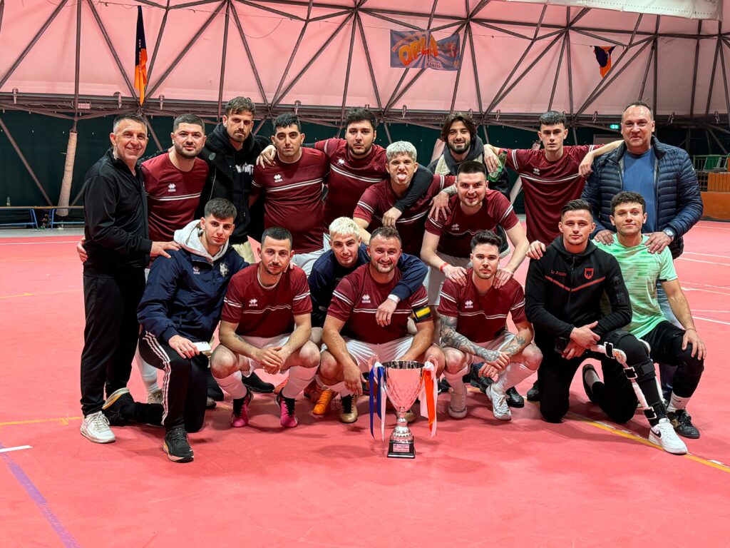 Ti-Effe Service, prima classificata calcio a 5 Open